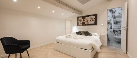 3 camere, Wi-Fi, lenzuola