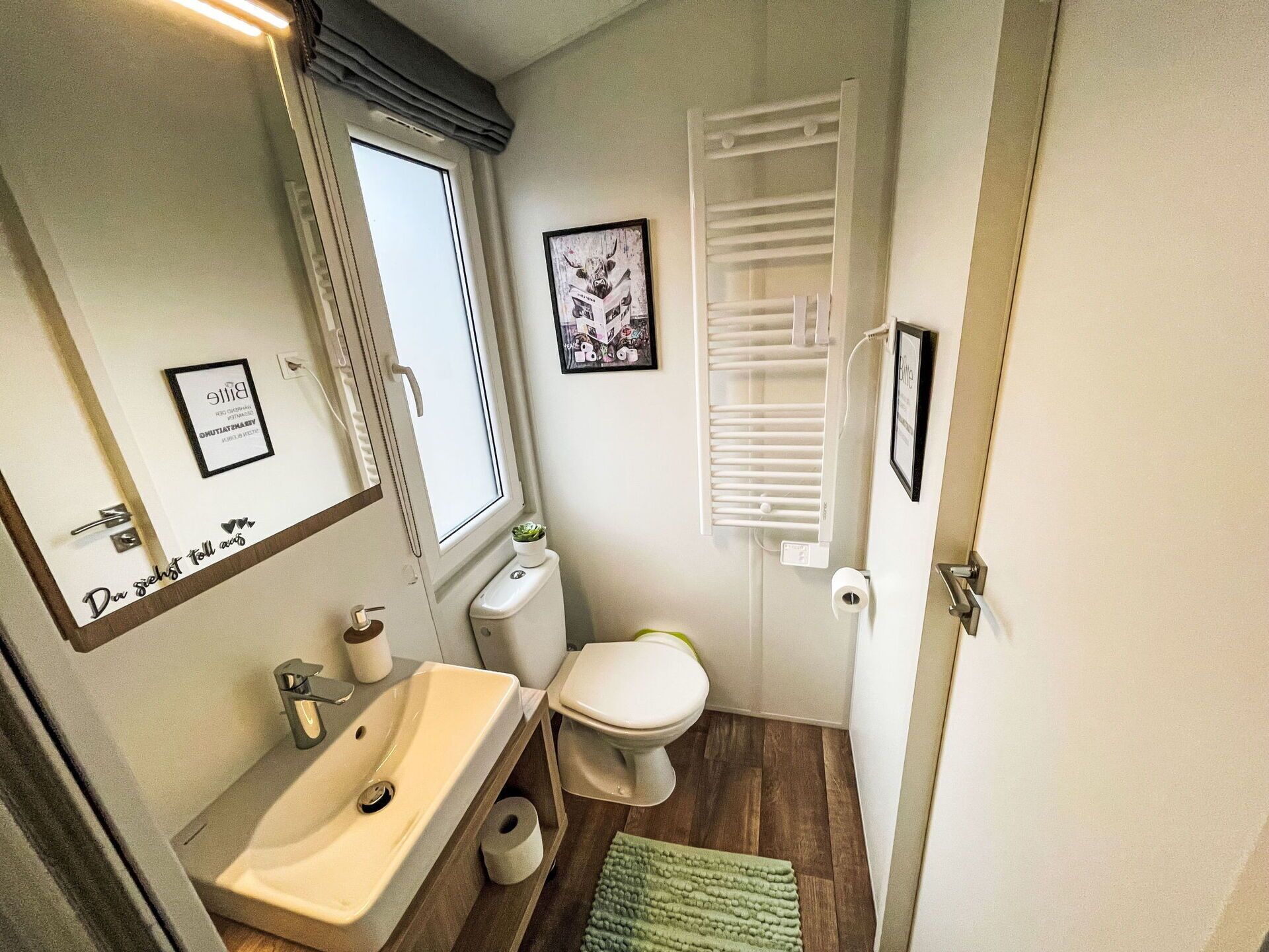 Appartement, Zone Résidentielle, Design Urbain, Établissements Humains, Condominium