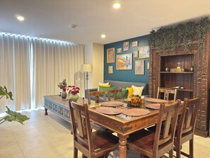 Dining - Modern Apt in Americana - Close to Centro and Expo (Guadalajara)