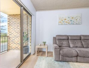 Televisión de pantalla plana