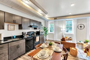 Microwave, oven, stovetop, dishwasher