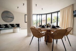 Room - Hillstone Luxury Village (Bali)