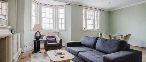 Téléviseur, chaîne audio