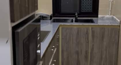 Spacious 4-bedroom apartment with WiFi, AC in charming Bamako