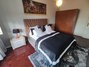 2 chambres, accĂšs au Wi-Fi (inclus), literie fournie