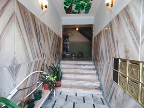 Interior - Almada, T2 apartment w/ balcony, Feijó, Lisbon (Almada)