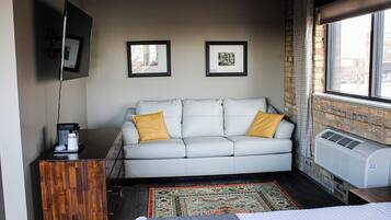 The Lakeshore | Living area