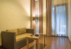 Living area - Grage Resort Sangkan (Cigandamekar)