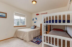 3 dormitorios, tabla de planchar con plancha, wifi y ropa de cama