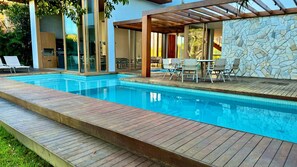 Indoor pool, outdoor pool