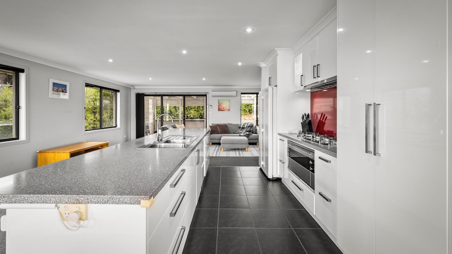 4 Bedroom House - Gorgeous View