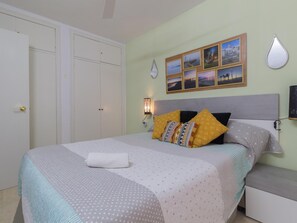 1 bedroom, iron/ironing board, internet