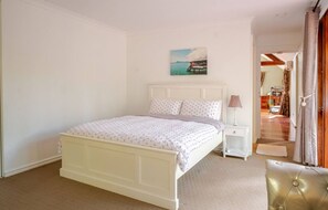 2 Schlafzimmer, Bügeleisen/Bügelbrett, kostenloses WLAN, Bettwäsche