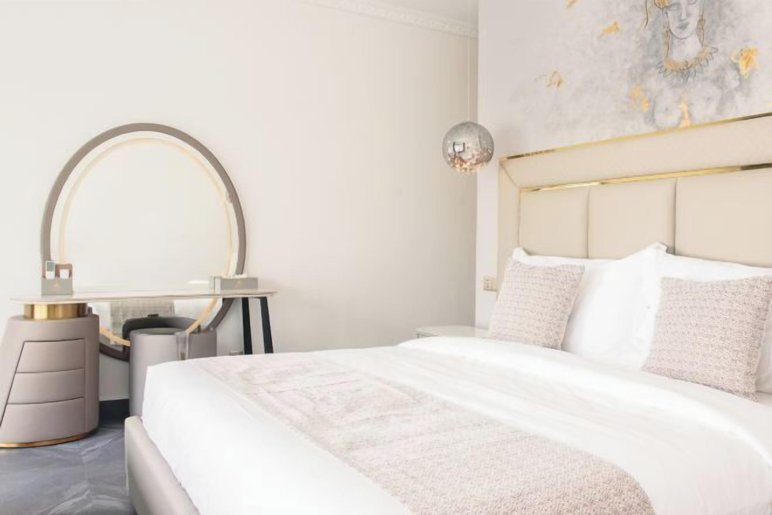 Premium bedding, memory-foam beds, in-room safe, individually decorated