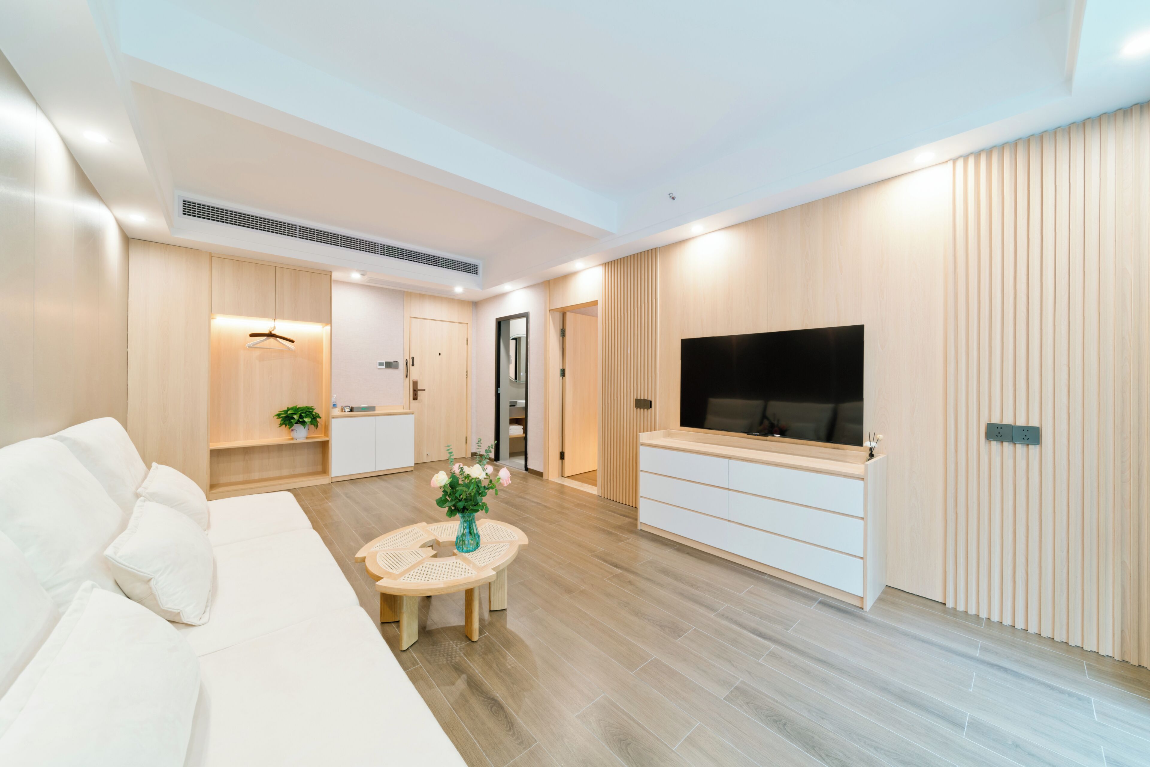 奢华套房, 1 间卧室, 山景, 山腰 | 羽绒被、加厚床垫、遮光窗帘、隔音