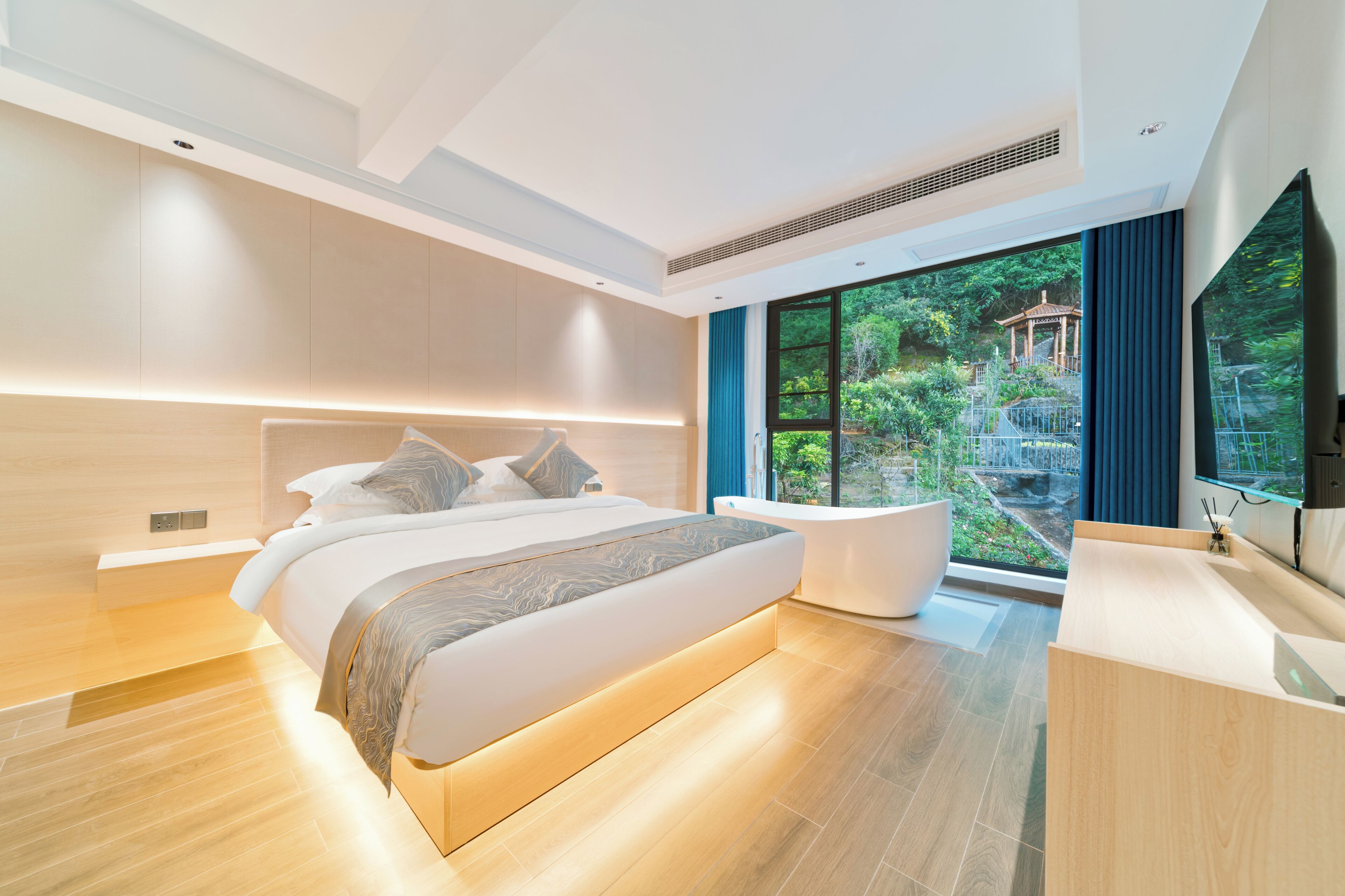 Luxe suite, 1 slaapkamer, uitzicht op heuvels, uitzicht op gebergte | Donzen dekbedden, pillowtop-bedden, verduisterende gordijnen