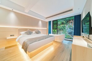 Luxury Suite, 1 Bedroom, Hill View, Mountainside | Down duvets, pillow-top beds, blackout curtains, soundproofing