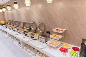 Tägliches inbegriffenes Frühstücksbuffet