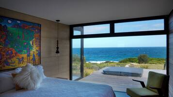 奢华独立别墅, 3 间卧室, 私人游泳池, 海湾景观 | 1 多间卧室、Select Comfort 床、床单、轮椅无障碍