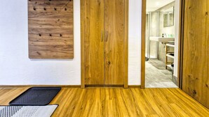 Interior - Cosy apartment for 4 guests with WIFI, TV and terrace (Wenns)