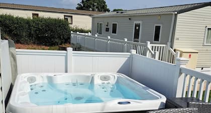 Tranquil Lodge Retreat in Paignton