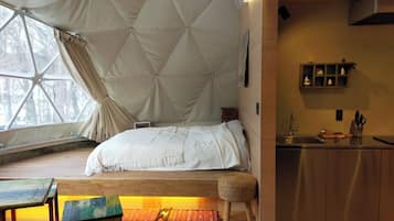 1 bedroom, desk, free WiFi