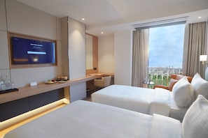 Minibar, iron/ironing board, free WiFi, bed sheets - Orchid Hotel Chandigarh,Zirakpur (Dera Bassi)