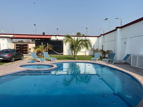 TABACHINES CLUBHOUSE