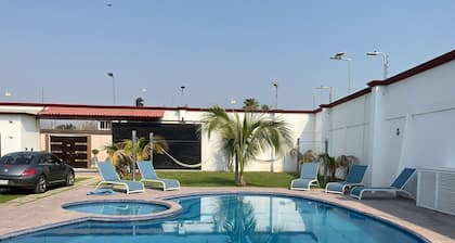 TABACHINES CLUBHOUSE