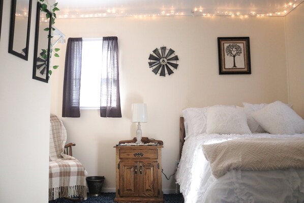 1 bedroom, WiFi, bed sheets