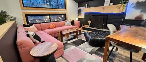 Smart TV, fireplace, books