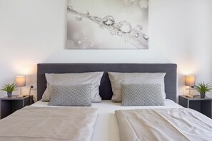 2 bedrooms, free WiFi, bed sheets