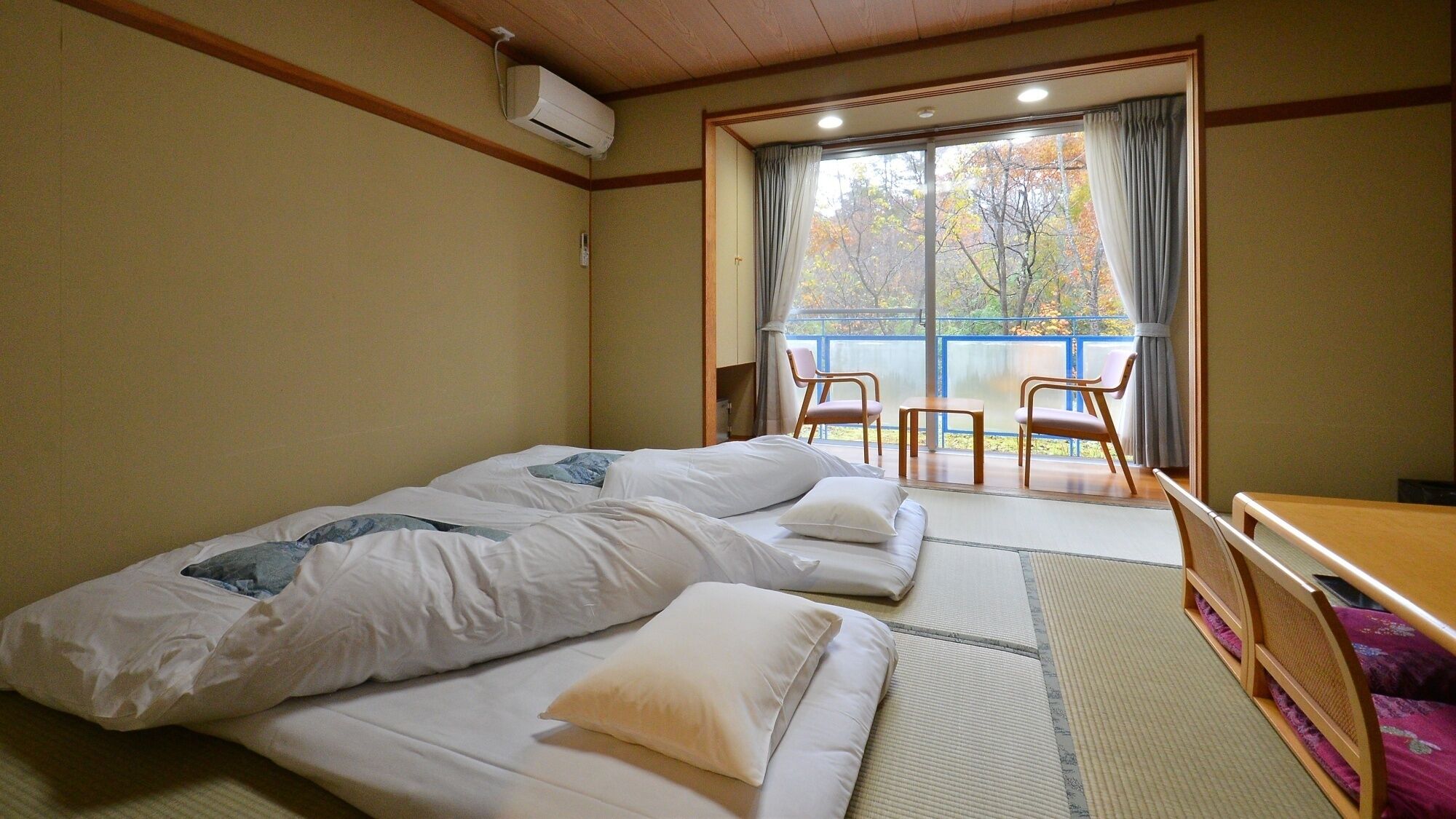 Standard Room, Non Smoking | Desk, free WiFi