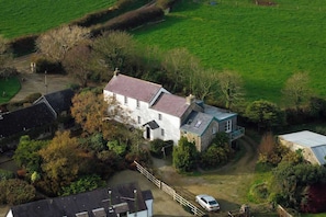 Exterior - Charming farmhouse in picturesque Pembrokeshire (Haverfordwest)