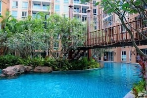 Pool - Atlantis Condo Resort Jomtien by EVT (Pattaya)