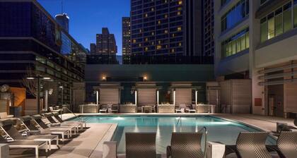 Luxury Highrise Downtown Atlanta