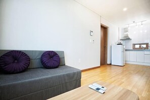 Room - The Naeun Stay (Seogwipo)