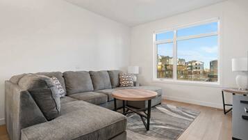 Televisión y oficina