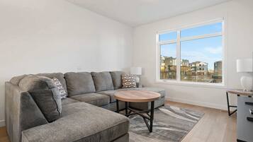 Télévision, espaces bureaux