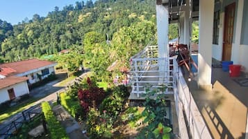Deluxe Double Room | Terrace/patio