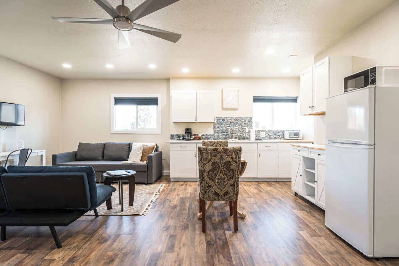 Télévision, espaces bureaux