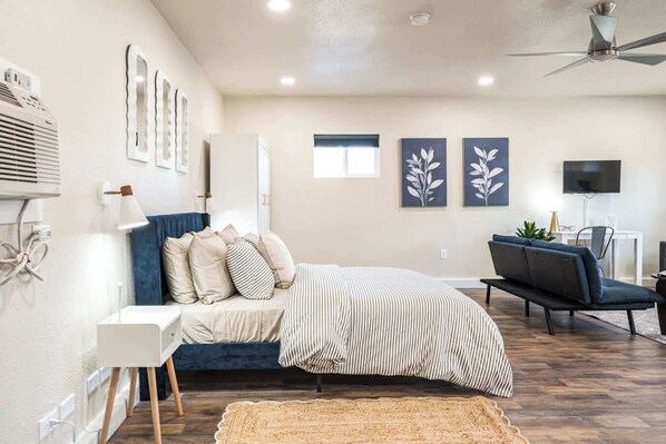 Desk, iron/ironing board, travel crib, WiFi