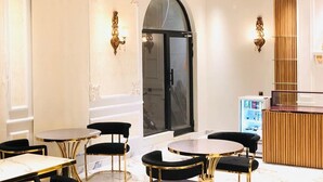 ツインルーム | 防音設備、WiFi (無料)