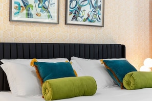 3 chambres, fer et planche à repasser, Wi-Fi gratuit, draps fournis