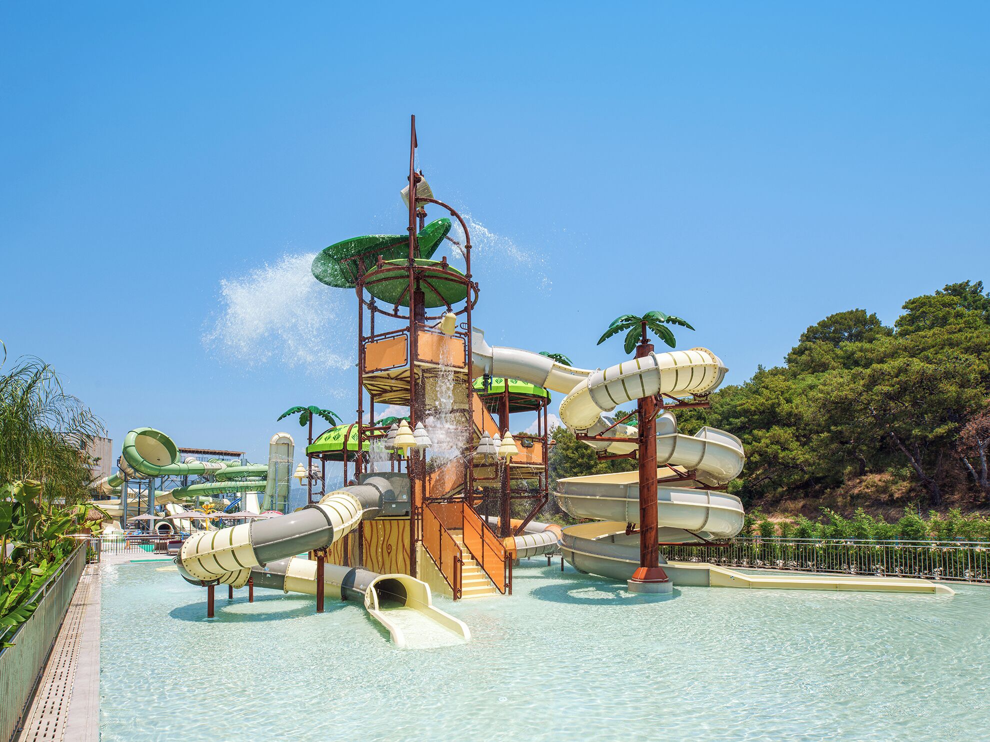 Toboggan aquatique