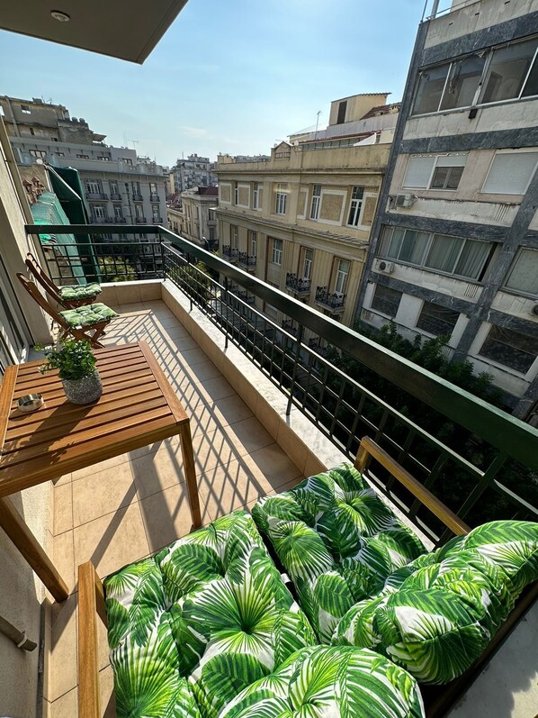 Property grounds - Studio in the centre of Thessaloniki (THESSALONIKI)