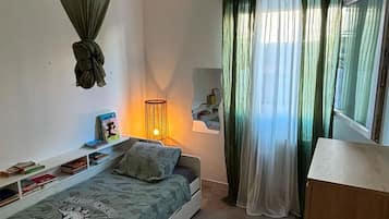 2 多间卧室、WiFi、床单