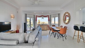 TV - Villa with views in Denia all inclusive (Denia)