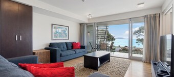 Paihia Beach Front 2 bedroom Apartment
