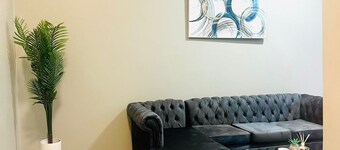 Alice's Place -Power Back Up- Pool & Cinema & More in vibrant Johannesburg